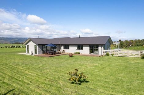 Photo of property in 102 Kukutauaki Road, Koputaroa, Levin, 5575