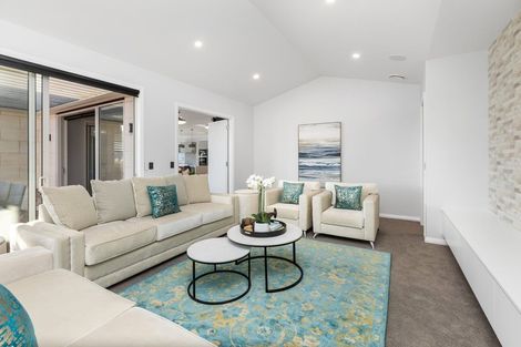 Photo of property in 19 Mike Smith Drive, Cambridge, 3434