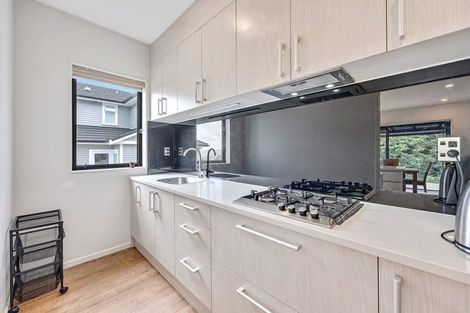 Photo of property in 13 Spyglass Street, Red Beach, 0932