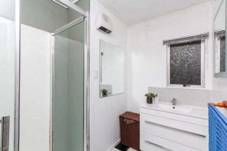 Photo of property in 67 Poplar Grove, Whalers Gate, New Plymouth, 4310