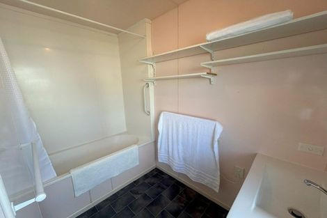 Photo of property in 1009 Papamoa Beach Road, Papamoa Beach, Papamoa, 3118