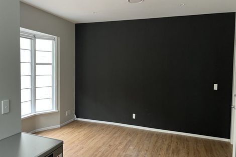 Photo of property in 479 Ohiro Road, Brooklyn, Wellington, 6021