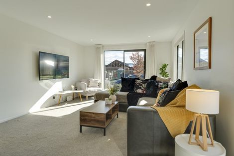 Photo of property in 9 Fallow Street, Jacks Point, 9371