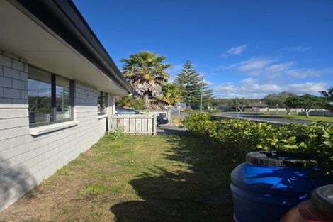 Photo of property in 27c Emerald Shores Drive, Papamoa Beach, Papamoa, 3118