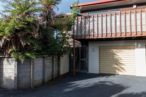 Photo of property in 37 Corinna Street, Welcome Bay, Tauranga, 3112