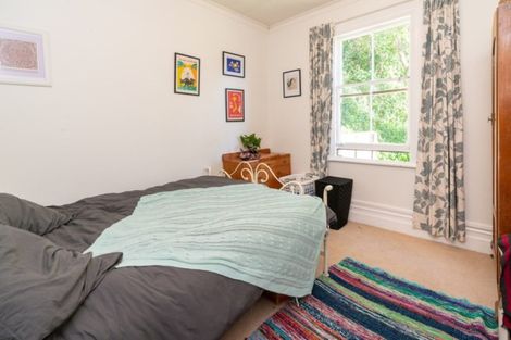 Photo of property in 94 Rolleston Street, Mount Cook, Wellington, 6021