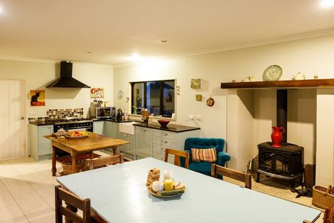 Photo of property in 350 Aokautere Drive, Aokautere, Palmerston North, 4471