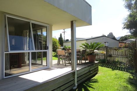 Photo of property in 90 Victoria Street, Coromandel, 3506