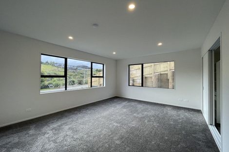 Photo of property in 5 Wallis Lane, Orewa, 0931