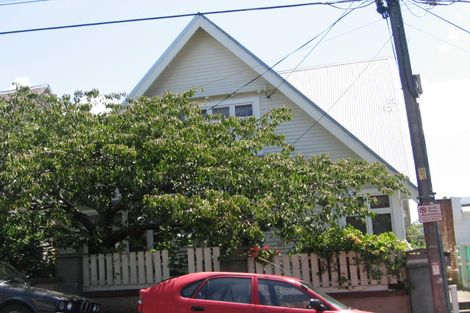 Photo of property in 6 Bidwill Street, Mount Cook, Wellington, 6021