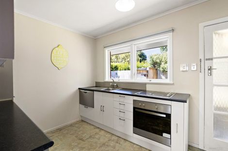 Photo of property in 3/53 Merani Street, Belmont, Auckland, 0622