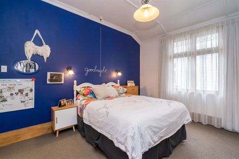 Photo of property in 239 Macandrew Road, Forbury, Dunedin, 9012