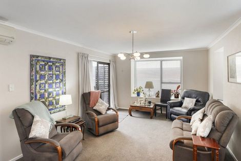 Photo of property in 1/137 Grahams Road, Burnside, Christchurch, 8053