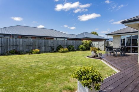 Photo of property in 1 Sequoia Way, Rangiora, 7400