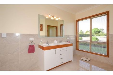 Photo of property in 415 Te Ahu Ahu Road, Waimate North, Kaikohe, 0472