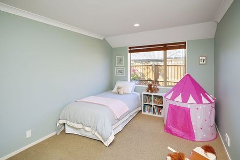 Photo of property in 20 Coppinger Terrace, Aidanfield, Christchurch, 8025