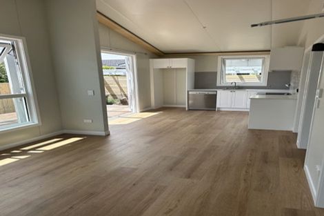 Photo of property in 27 Ava Street, Petone, Lower Hutt, 5012