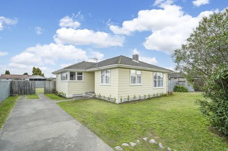 Photo of property in 15 Peterhead Avenue, Flaxmere, Hastings, 4120