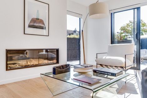 Photo of property in 12c Memorial Avenue, Ilam, Christchurch, 8053