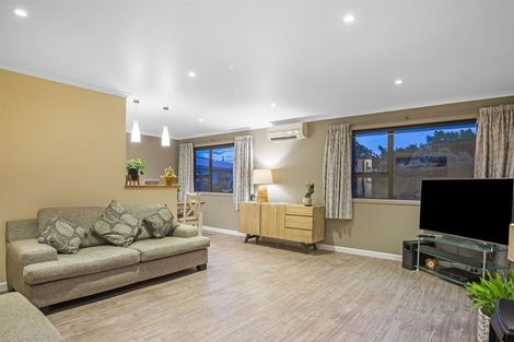 Photo of property in 9 Moki Street, Titahi Bay, Porirua, 5022