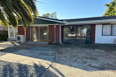 Photo of property in 10 Kowhai Street, Hamilton Lake, Hamilton, 3204