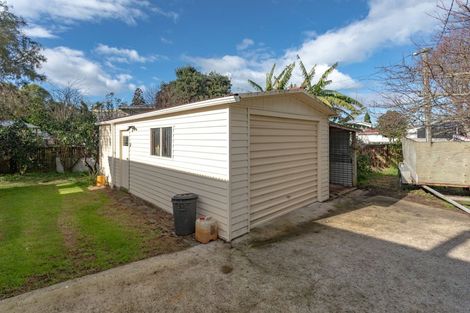 Photo of property in 5 Daphne Road, Tairua, 3508