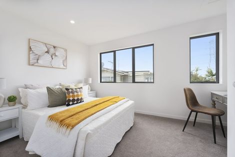 Photo of property in 31 Tiroroa Avenue, Te Atatu South, Auckland, 0610