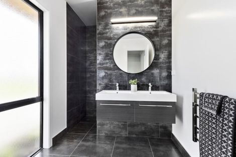 Photo of property in 28 Old Vintners Close, Te Kauwhata, 3782