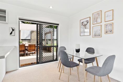 Photo of property in 47 Carillon Place, Massey, Auckland, 0614