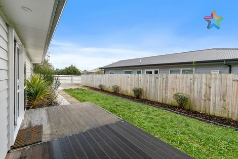 Photo of property in 6c Watkins Grove, Taita, Lower Hutt, 5011