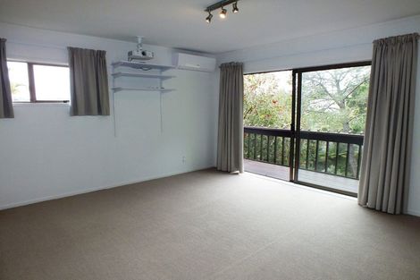 Photo of property in 1/19 Saddleback Rise, Murrays Bay, Auckland, 0630