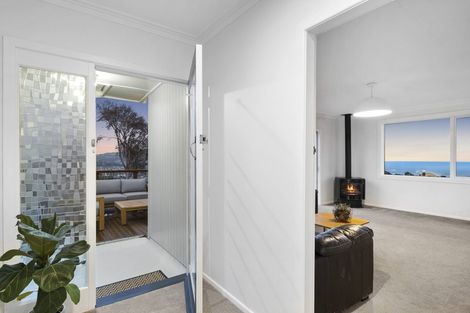 Photo of property in 21 Winston Place, Kew, Dunedin, 9012