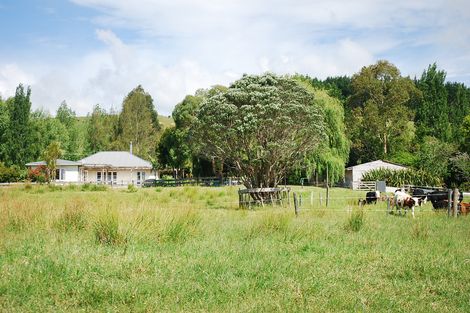 Photo of property in 1182 Oneriri Road, Kaiwaka, 0573