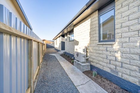 Photo of property in 143 Great North Road, Winton, 9720