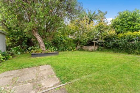 Photo of property in 232 Lake Road, Hauraki, Auckland, 0622