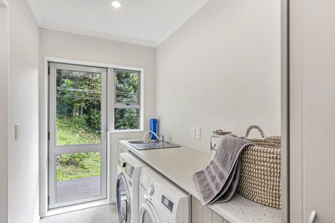 Photo of property in 35a Mandalay Terrace, Khandallah, Wellington, 6035