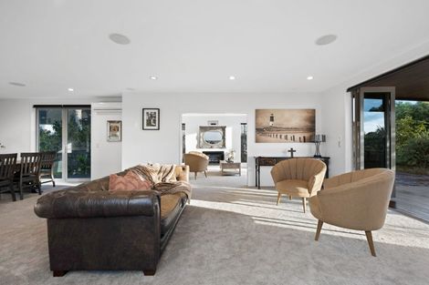 Photo of property in 5b Peninsula Point, Huntington, Hamilton, 3210