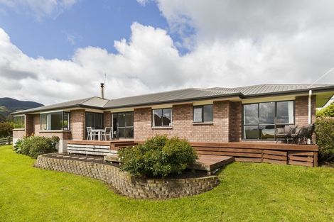 Photo of property in 271 Scotts Road, Linton, Palmerston North, 4472