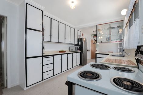 Photo of property in 11 Brick Street, Te Aroha, 3320