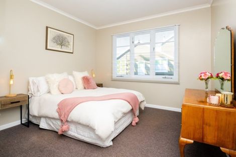 Photo of property in 407 Alexandra Street, Hastings, 4122