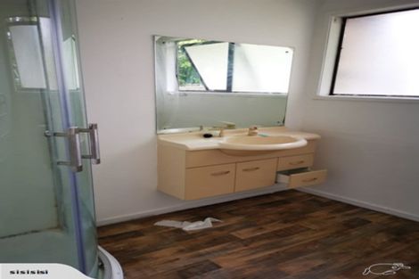 Photo of property in 28 Urlich Drive, Ranui, Auckland, 0612