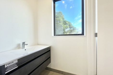 Photo of property in 15/54 Taharoto Road, Takapuna, Auckland, 0622