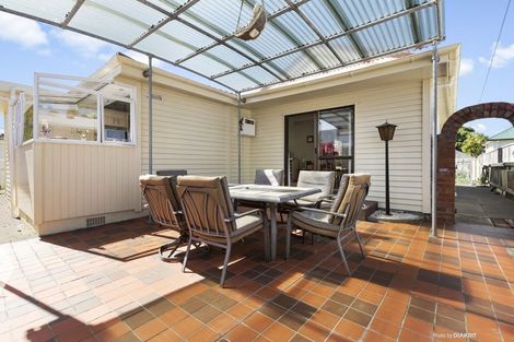 Photo of property in 77a Rotherham Terrace, Miramar, Wellington, 6022