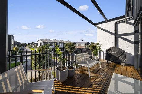 Photo of property in 4 Tahuhu Road, Mount Wellington, Auckland, 1062