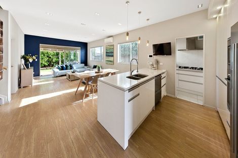 Photo of property in 8 Coolaghy Drive, Flat Bush, Auckland, 2019