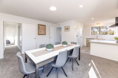 Photo of property in 28 Rubens Place, Burnside, Christchurch, 8053