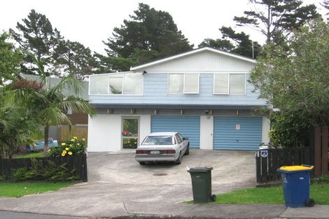 Photo of property in 94 Kemp Road, Massey, Auckland, 0614