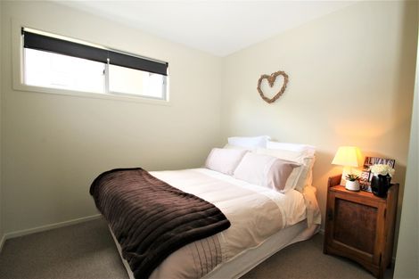 Photo of property in 9 Thomson Street, Green Island, Dunedin, 9018