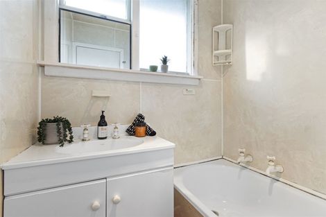 Photo of property in 25 Aintree Street, Bishopdale, Christchurch, 8051