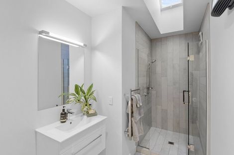 Photo of property in 30 Wroxton Terrace, Merivale, Christchurch, 8014